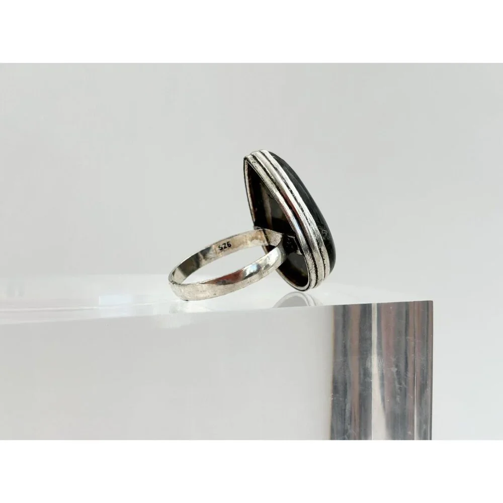 Teardrop Shaped Labradorite Vintage Sterling Silver Cabochon Ring - sz 12 - Picture 10 of 10